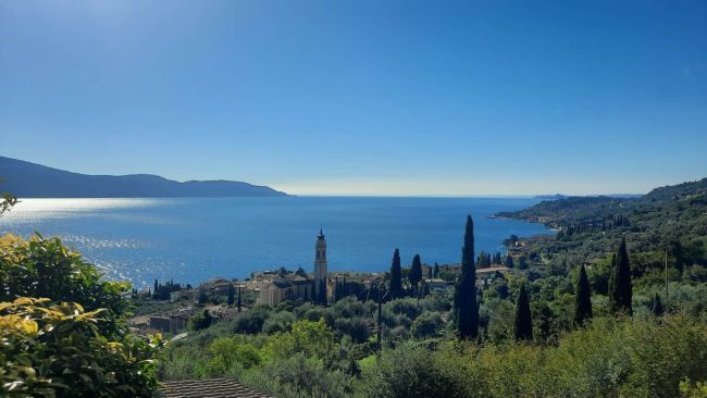 Terreno edificabile per villa singola con vista lago