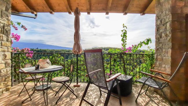 Bilocale direttamente sui campi da golf