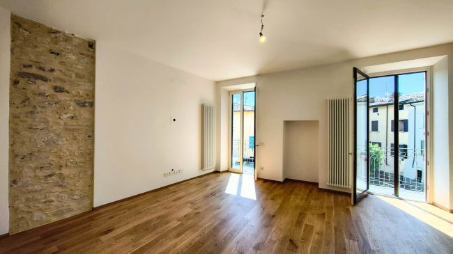New two-bedroom apartment with generous outdoor spaces
